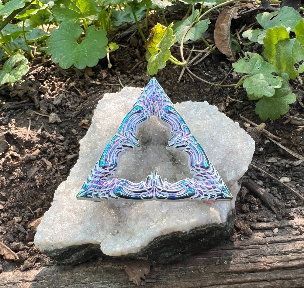 Patina'd Ano Sect of the Triangle Pin