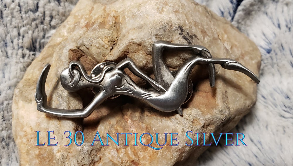 𝓢𝓮𝓵𝓯 𝓘𝓷𝓭𝓾𝓵𝓰𝓮𝓷𝓬𝓮 Metal Pin (Singles & Sets)
