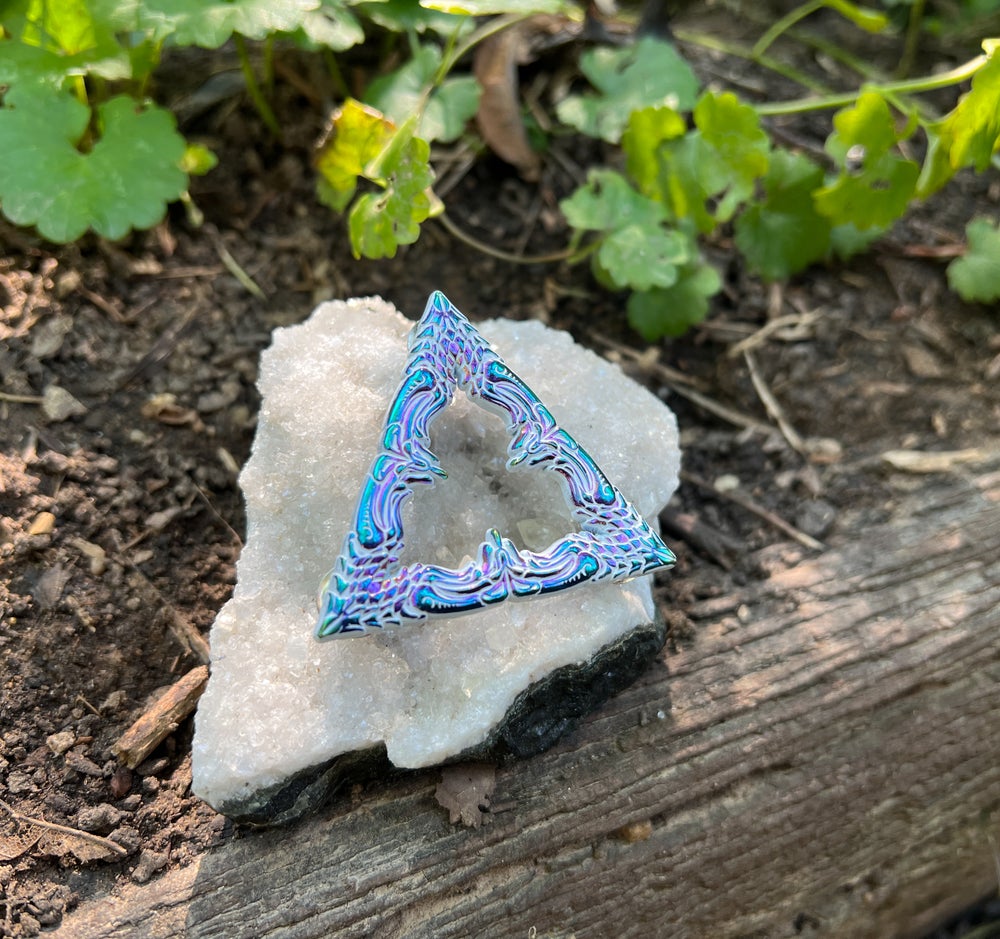Patina'd Ano Sect of the Triangle Pin